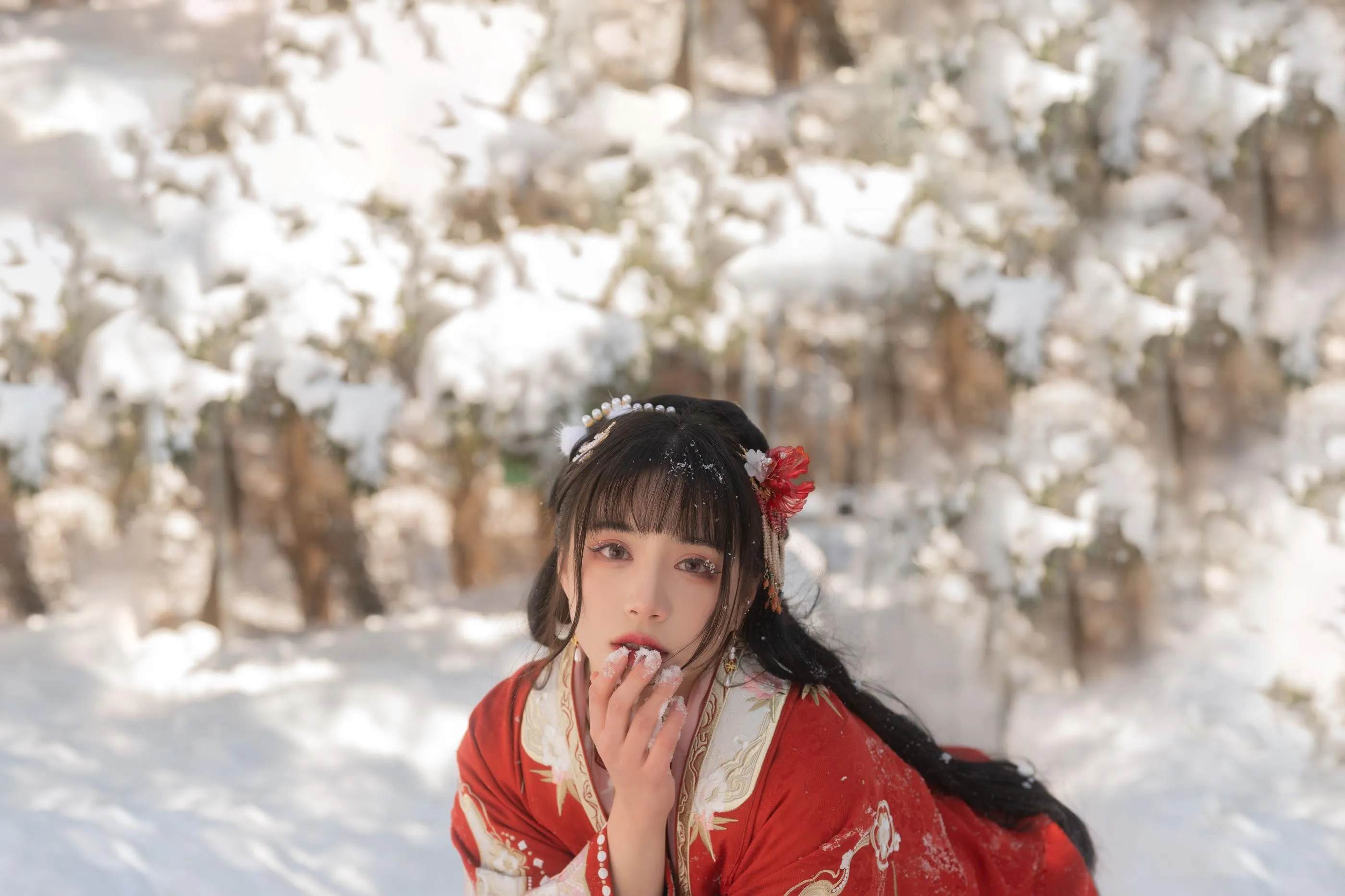 [艺图语] 2022.06.07 踏雪 贰加六 [26P]插图